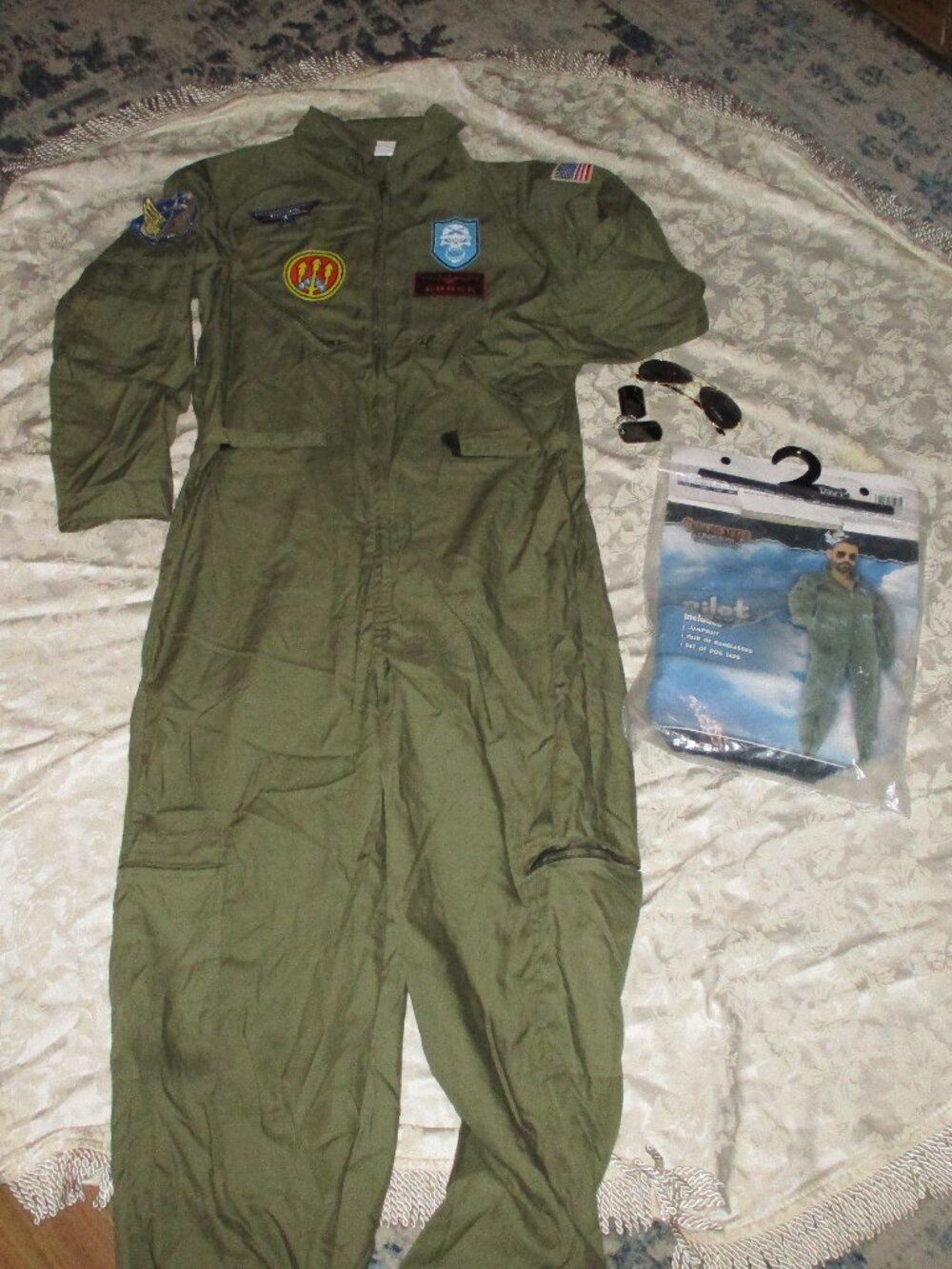 Top Gun Maverick Pilot Halloween Costume Men's Size X-Large